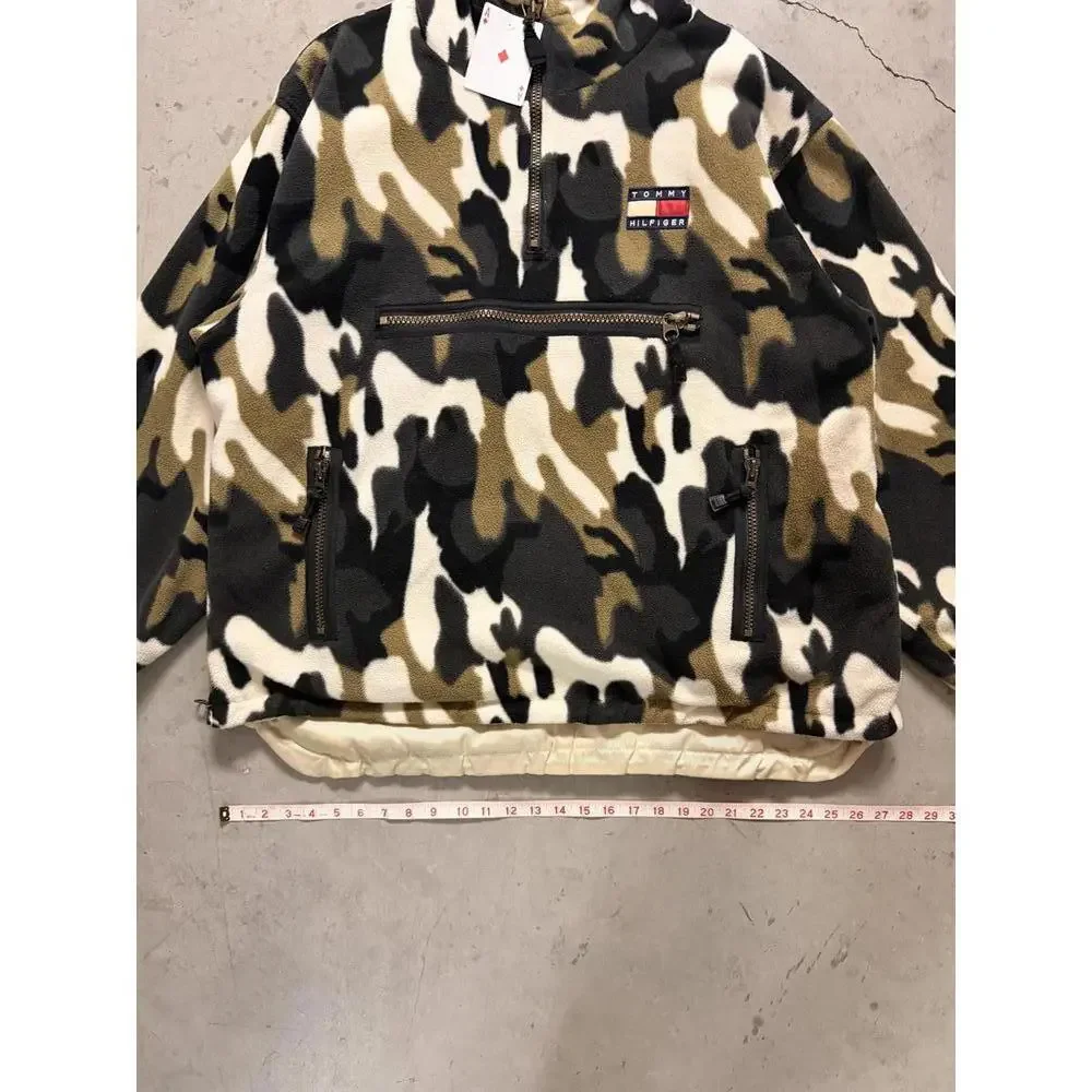 RARE Tommy Hilfiger Reversible Camo & Cream Pullover Jacket - Picture 5 of 9